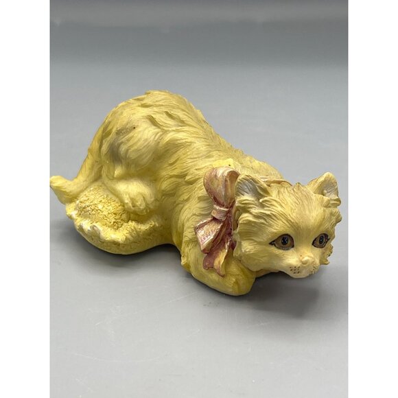 Rare VTG Yellow Cat Figurine Bobble Head With Bow Accent 4.5" Long Hand Painted - Picture 15 of 15